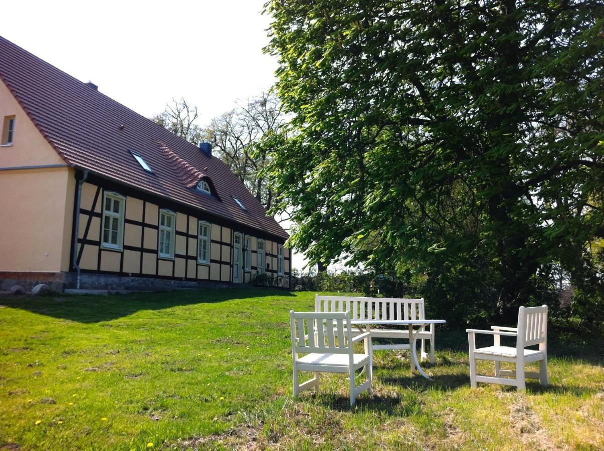 Altes Pastorat Schwichtenberg Borrentin Kültér fotó